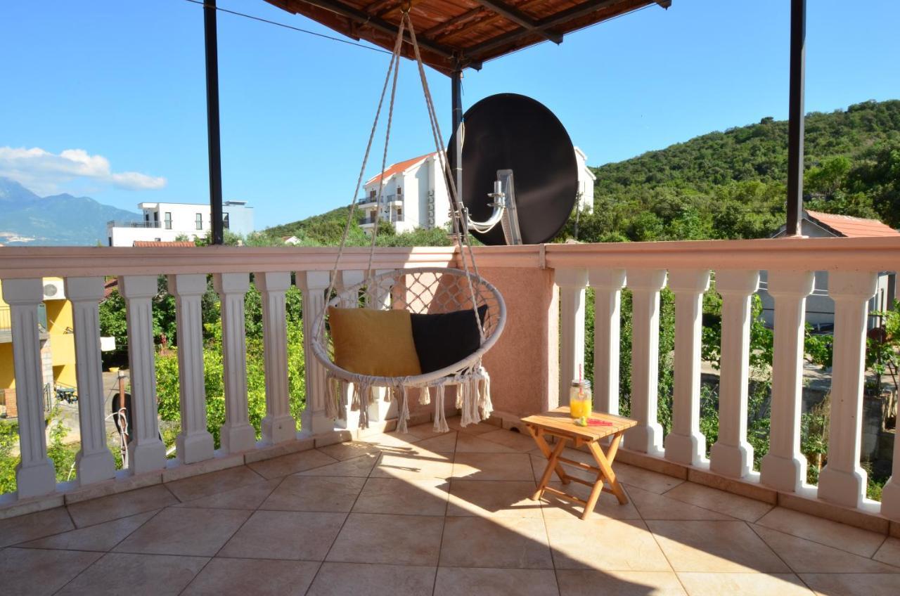 Stradioti Apartments Tivat Eksteriør billede