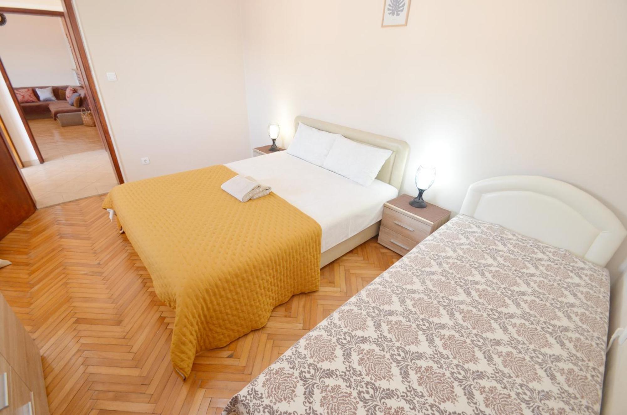 Stradioti Apartments Tivat Eksteriør billede
